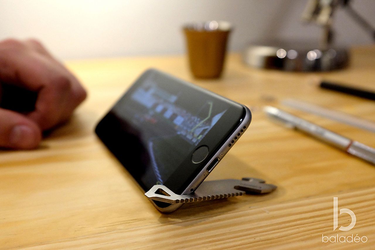 phone holder